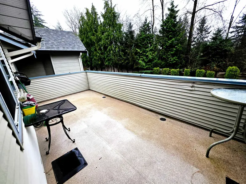 19 19034 MCMYN ROAD - photo 4 of 12