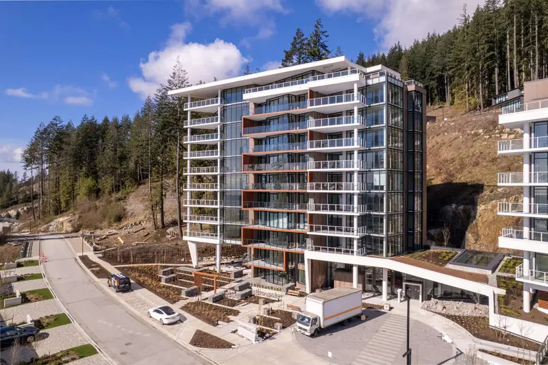 409 3963 UPLANDS WAY - photo 3 of 25