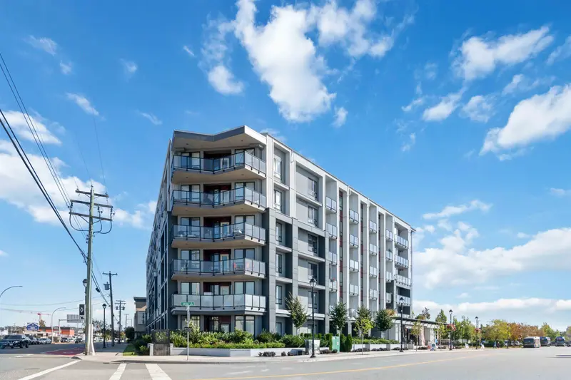 102 20360 LOGAN AVENUE - photo 2 of 25