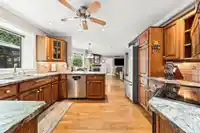 5455 184A STREET - thumbnail 13