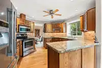 5455 184A STREET - thumbnail 14