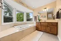 5455 184A STREET - thumbnail 27