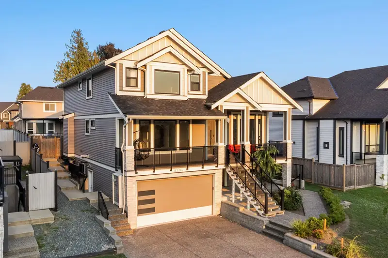 8394 MCTAGGART STREET - photo 2 of 25