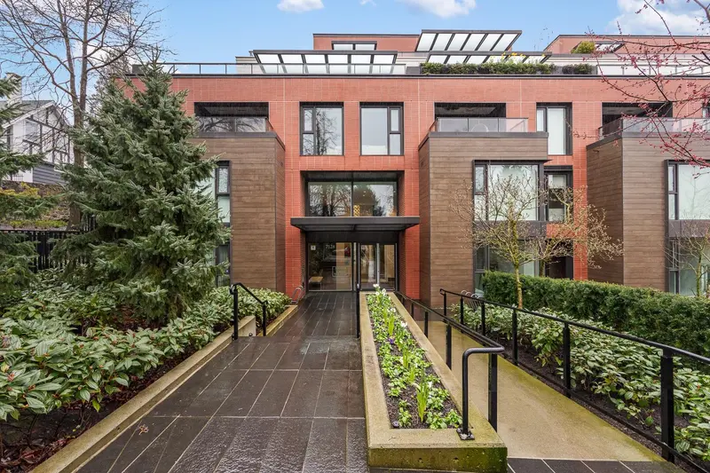 212 7128 ADERA STREET - photo 2 of 25