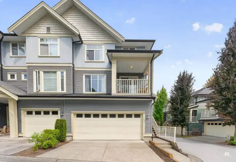 102 6575 192 STREET - photo 1 of 29