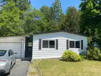 81 8220 KING GEORGE BOULEVARD - thumbnail 1