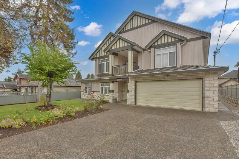 14320 72A AVENUE - photo 1 of 40