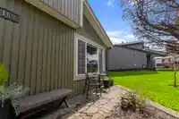 8168 132A STREET - thumbnail 25