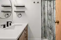 202 7095 133B STREET - thumbnail 11