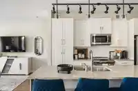 518 11035 RAVINE ROAD - thumbnail 4