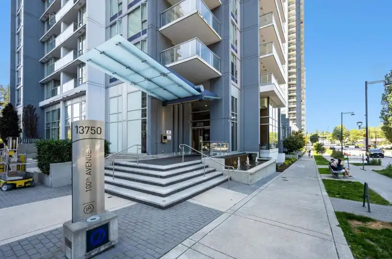 2106 13750 100 AVENUE - photo 1 of 26