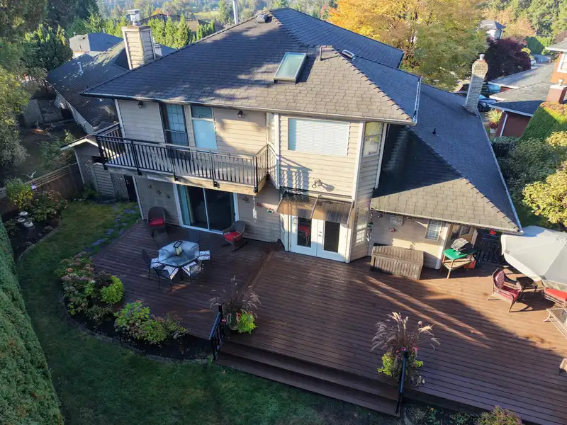 15069 82 AVENUE - photo 2 of 25