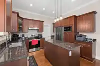 5972 163B STREET - thumbnail 8