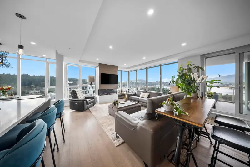 3002 660 NOOTKA WAY - photo 1 of 25