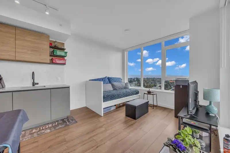 2708 10448 UNIVERSITY DRIVE - photo 3 of 21