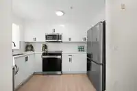 125 9979 140 STREET - thumbnail 2