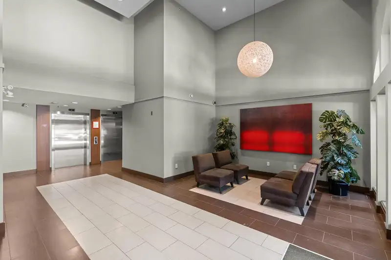 111 15322 101 AVENUE - photo 3 of 25