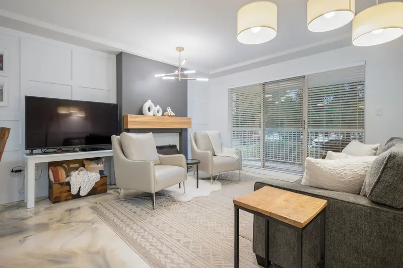 107 33375 MAYFAIR AVENUE - photo 1 of 25