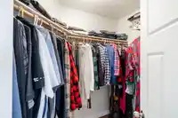 5885 186A STREET - thumbnail 15
