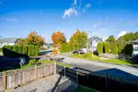 5885 186A STREET - thumbnail 21