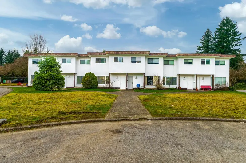 21462 MAYO PLACE - photo 1 of 23