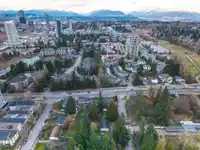 9985 138A STREET - thumbnail 20