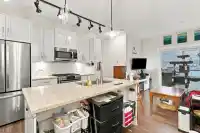 302 11077 RAVINE ROAD - thumbnail 9
