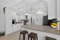 19478 61 AVENUE - thumbnail 11