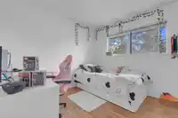 11064 SWAN CRESCENT - thumbnail 15