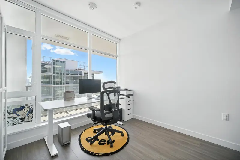 3302 2311 BETA AVENUE - photo 4 of 25