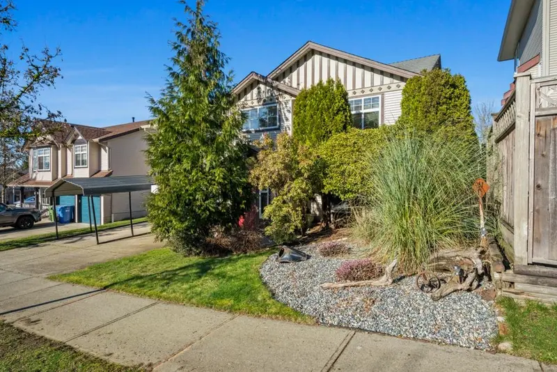 3751 SHERIDAN PLACE - photo 3 of 25