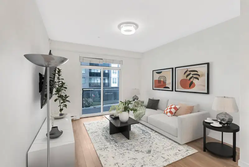 101 13628 81A AVENUE - photo 3 of 39