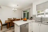 29 6465 184A STREET - thumbnail 12