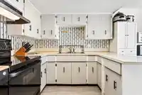 9630 139 STREET - thumbnail 4