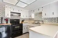 9630 139 STREET - thumbnail 5