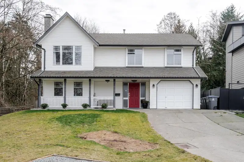 14756 WELLINGTON DRIVE - photo 2 of 40