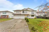 7565 123A STREET - thumbnail 1