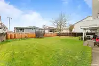7565 123A STREET - thumbnail 31