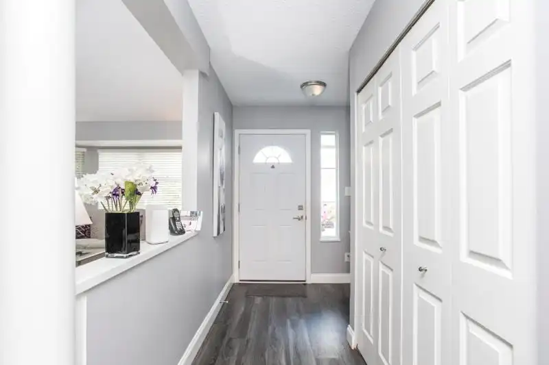 126 8060 121A STREET - photo 2 of 25