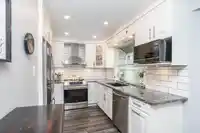 126 8060 121A STREET - thumbnail 14