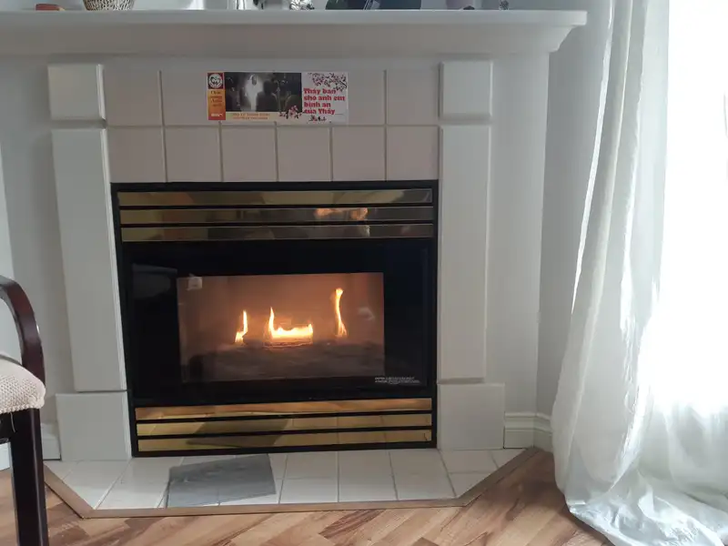 B302 9866 WHALLEY BOULEVARD - photo 3 of 12