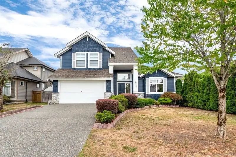 16777 105 AVE - photo 1 of 13