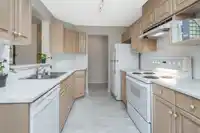 302 13870 70 AVENUE - thumbnail 10