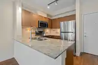 217 13468 KING GEORGE BOULEVARD - thumbnail 2