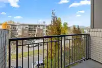 217 13468 KING GEORGE BOULEVARD - thumbnail 11