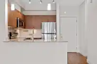 217 13468 KING GEORGE BOULEVARD - thumbnail 4