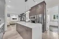 7068 194 STREET - thumbnail 15