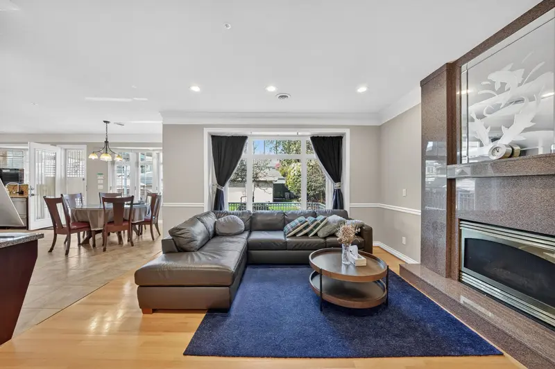 6309 ALBERTA STREET - photo 3 of 25