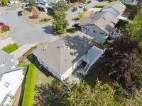 15866 91 AVENUE - thumbnail 2