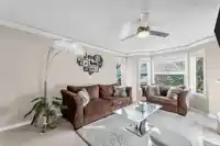 206 9942 151 STREET - thumbnail 1